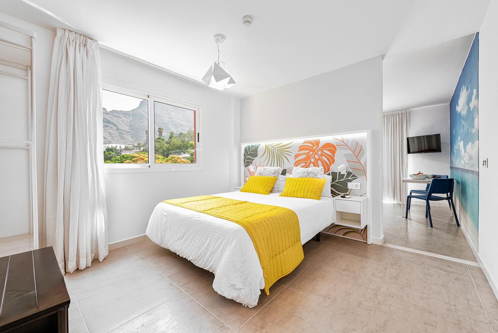 Sol Mogan Suites - Adults Only 푸에르토 데 모간 외부 사진