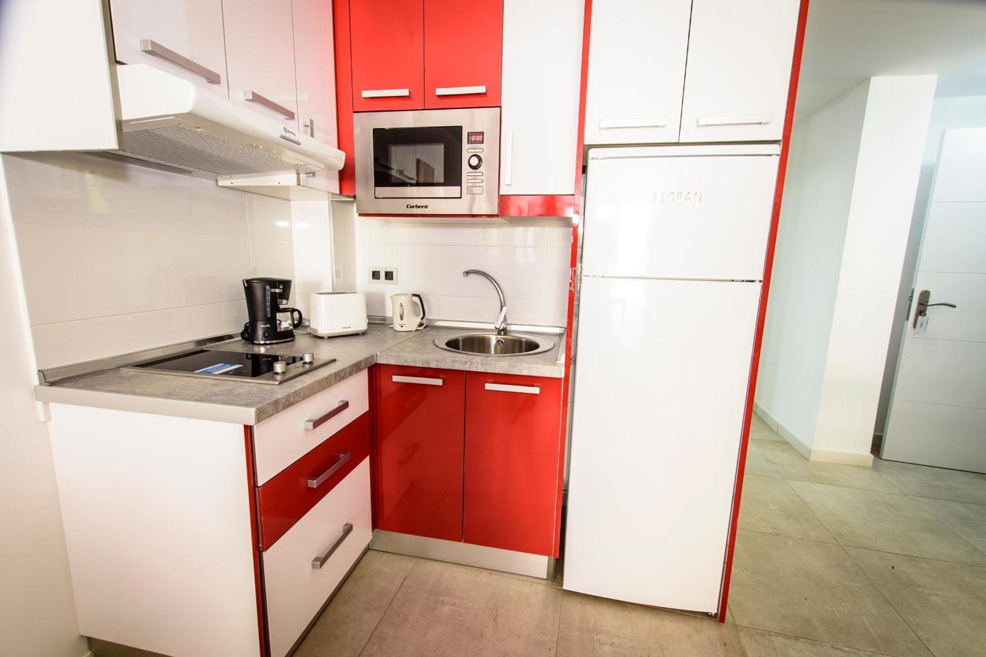 Sol Mogan Suites - Adults Only 푸에르토 데 모간 외부 사진